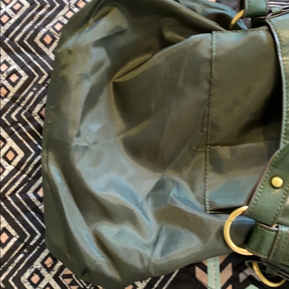 BUENO Shoulder bag in dark green trimmed in gold! - Picture 14 of 16